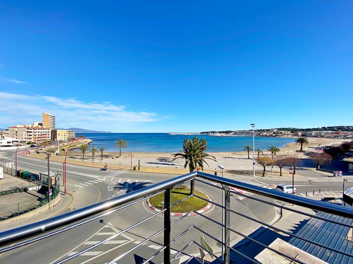 Apartment -
                        L´escala -
                        2 bedrooms -
                        4 persons