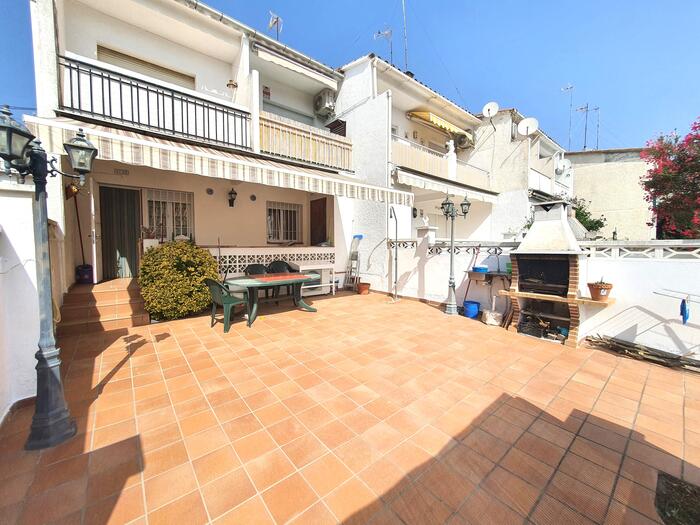 Apartment - L´escala - 2 bedrooms - 0 persons