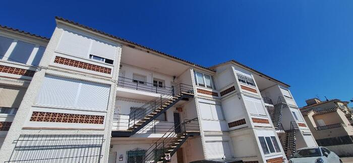 Apartment -
                        L´escala -
                        2 bedrooms -
                        0 persons
